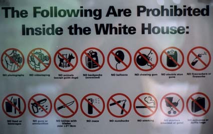 white.jpg (23250 Byte)